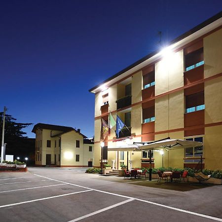 Hotel Autostrada Padua Exteriör bild